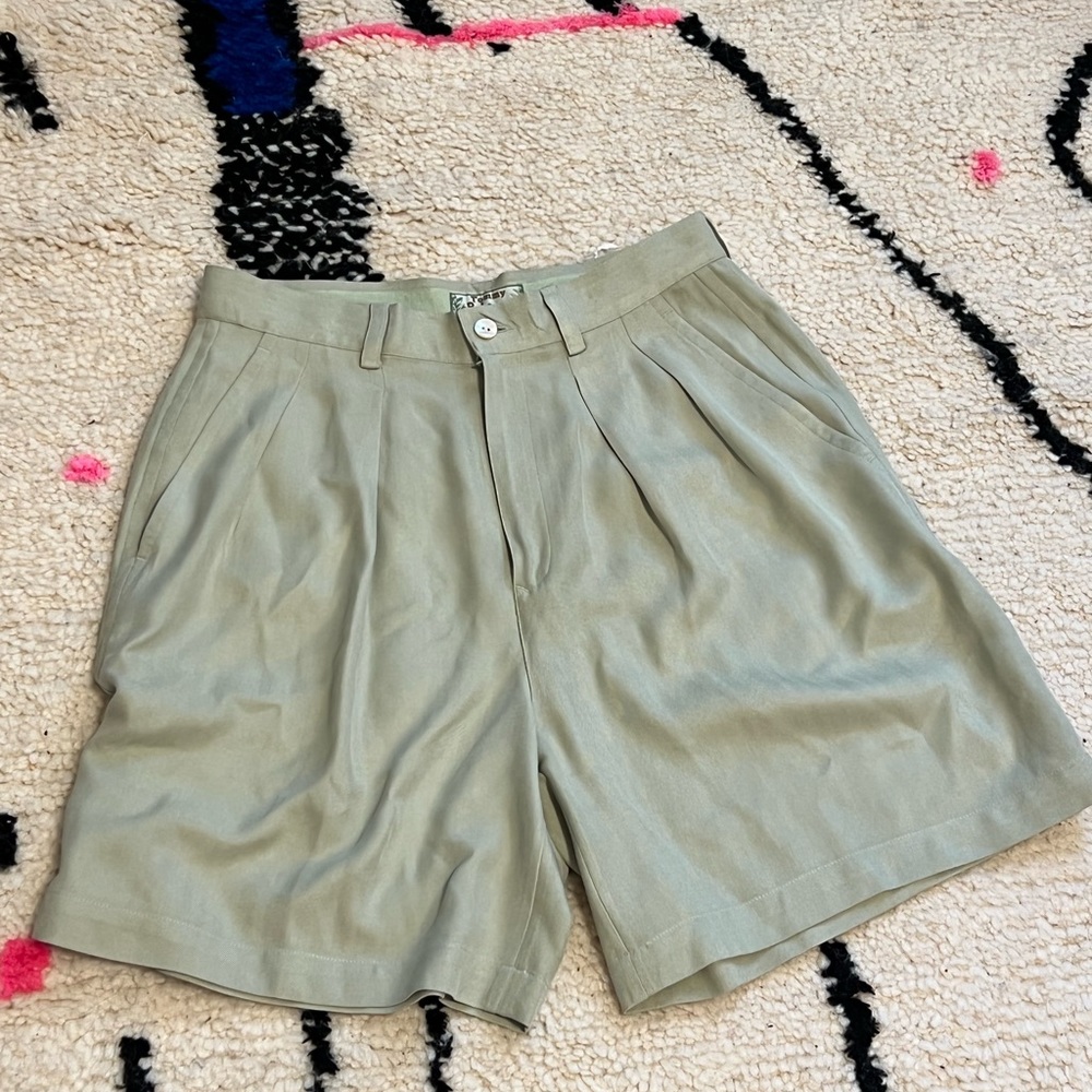 tommy bahama seafoam pleated shorts size M